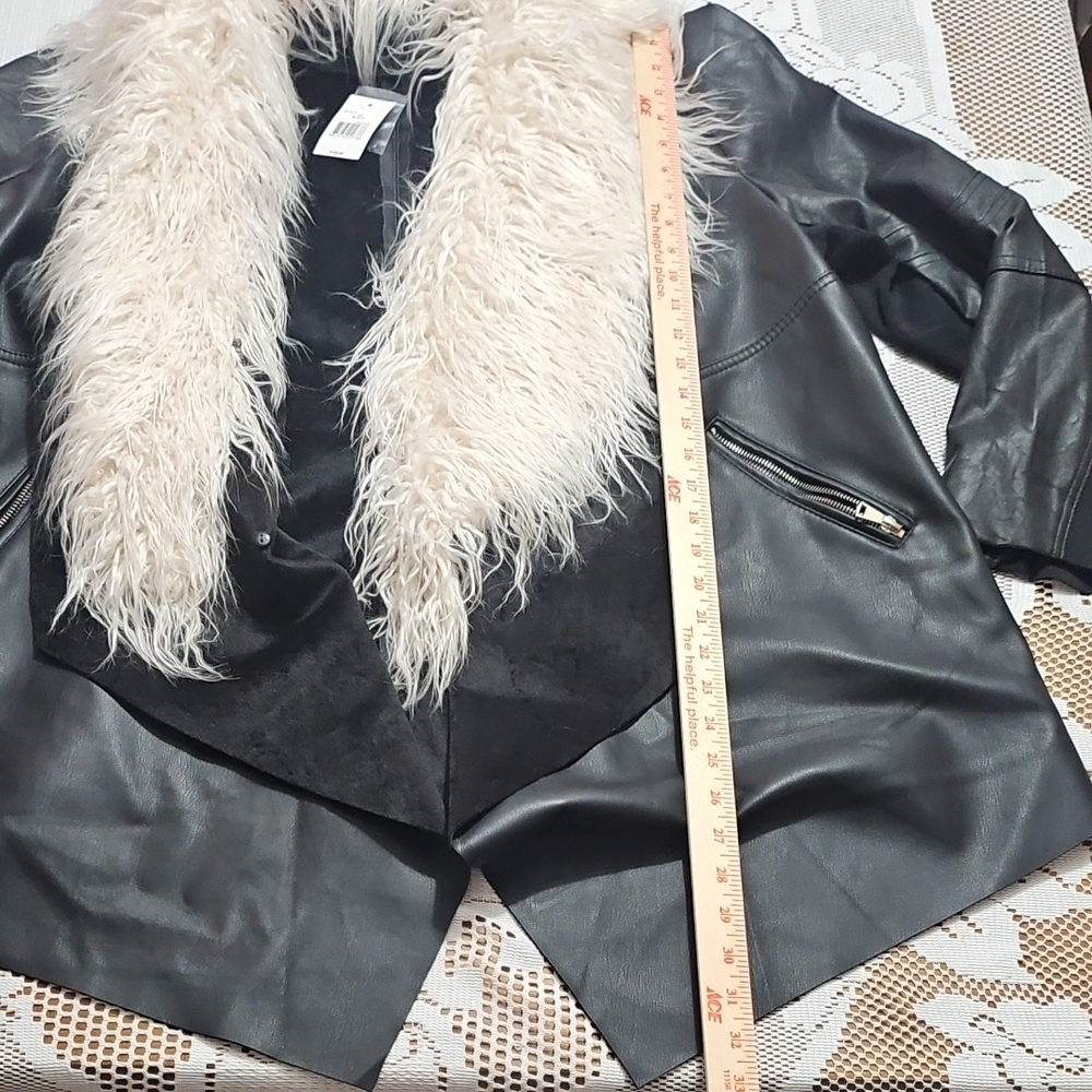 NWT The Limited Black Jacket with Removable Cream Teddy Collar - Picture 7 of 13